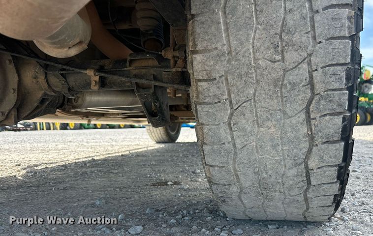 image for item EX9262 2010 Chevrolet Silverado 1500 Crew Cab pickup truck