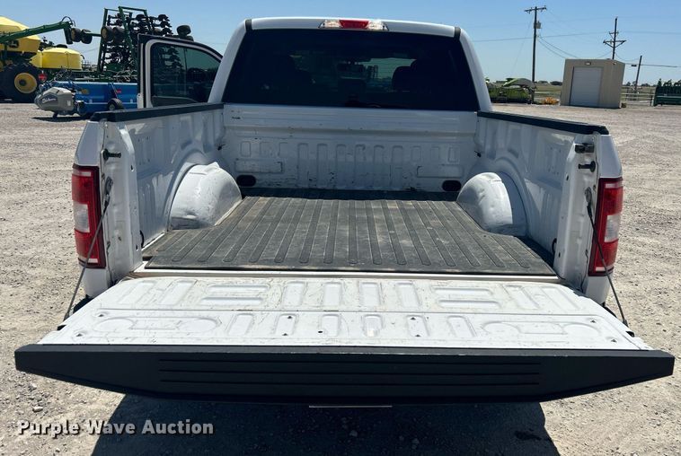 image for item EX9264 2020 Ford F150 XL SuperCrew pickup truck