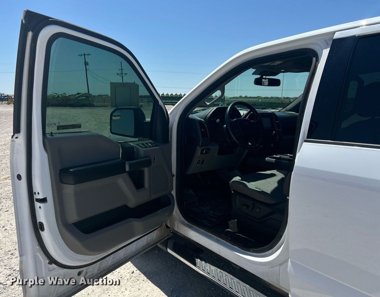 image for item EX9264 2020 Ford F150 XL SuperCrew pickup truck