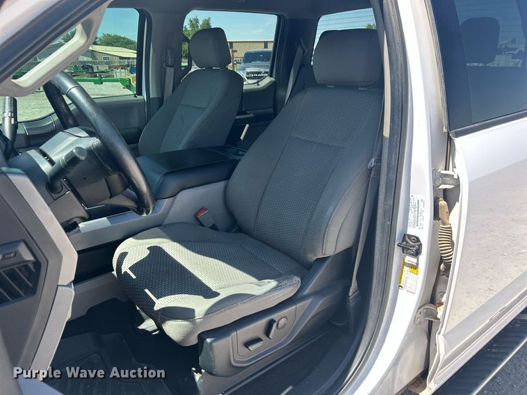 image for item EX9264 2020 Ford F150 XL SuperCrew pickup truck