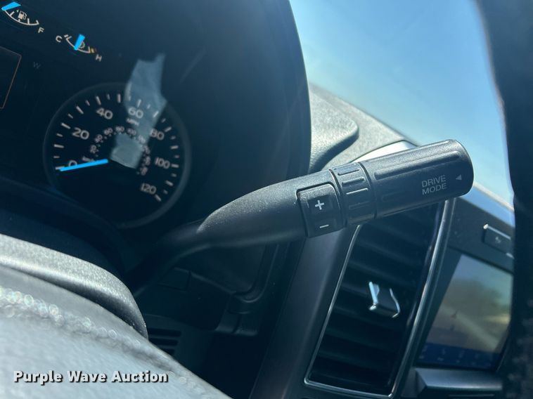 image for item EX9264 2020 Ford F150 XL SuperCrew pickup truck