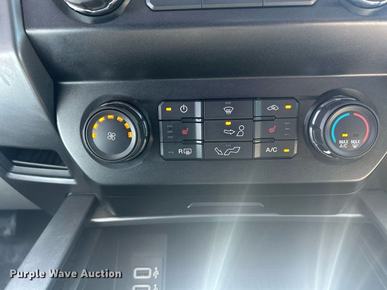 image for item EX9264 2020 Ford F150 XL SuperCrew pickup truck