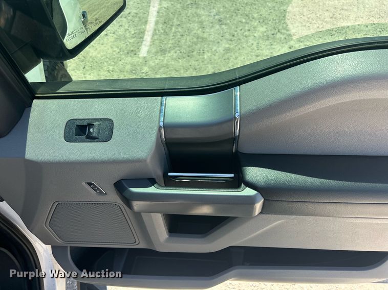 image for item EX9264 2020 Ford F150 XL SuperCrew pickup truck