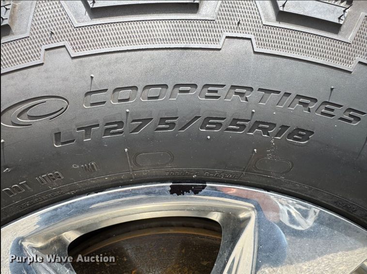 image for item EX9264 2020 Ford F150 XL SuperCrew pickup truck