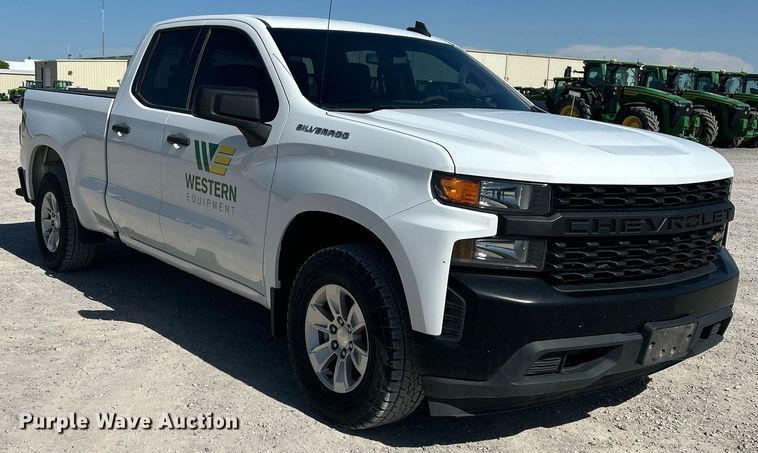 image for item EX9266 2020 Chevrolet Silverado 1500 Double Cab pickup truck