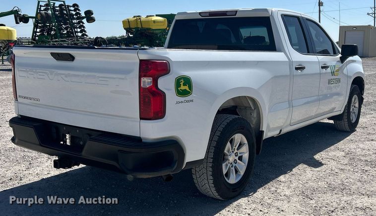 image for item EX9266 2020 Chevrolet Silverado 1500 Double Cab pickup truck