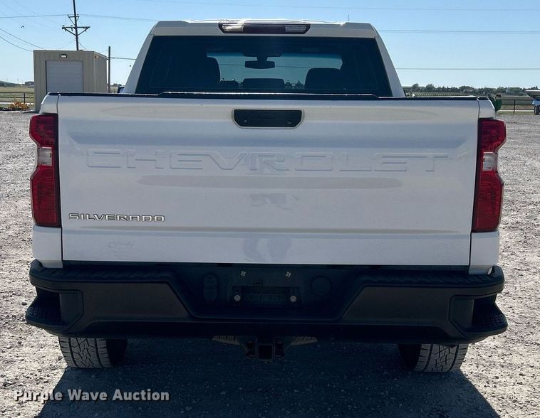 image for item EX9266 2020 Chevrolet Silverado 1500 Double Cab pickup truck