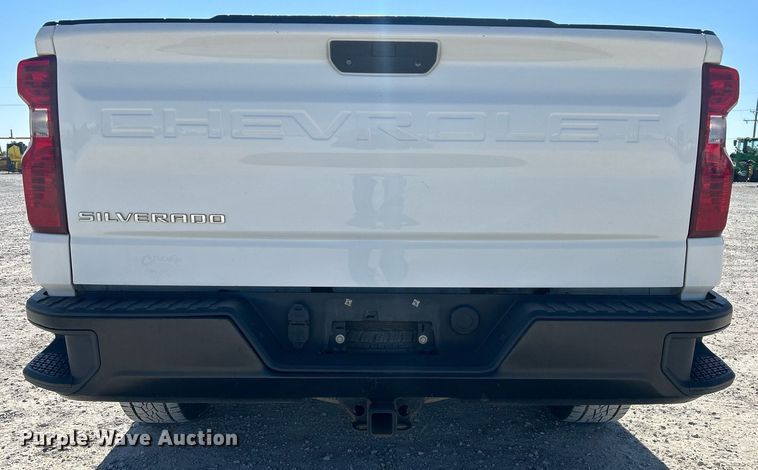 image for item EX9266 2020 Chevrolet Silverado 1500 Double Cab pickup truck