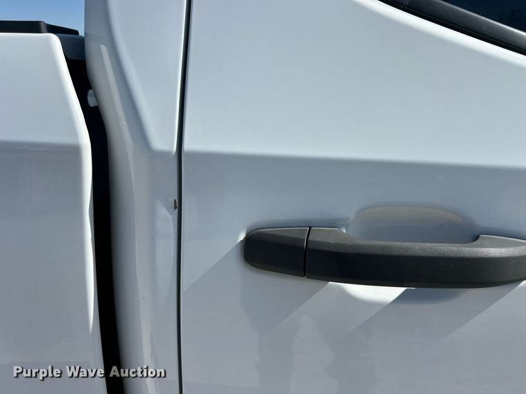 image for item EX9266 2020 Chevrolet Silverado 1500 Double Cab pickup truck