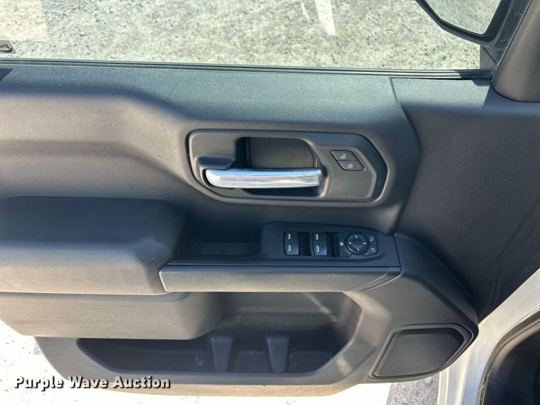 image for item EX9266 2020 Chevrolet Silverado 1500 Double Cab pickup truck