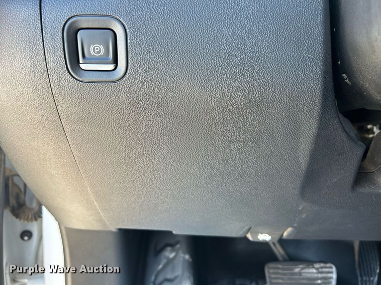 image for item EX9266 2020 Chevrolet Silverado 1500 Double Cab pickup truck