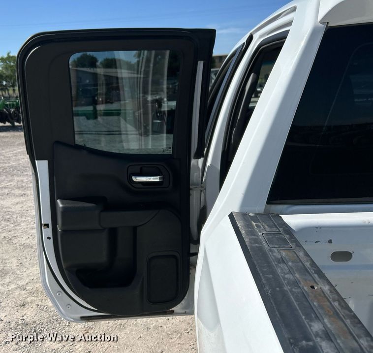 image for item EX9266 2020 Chevrolet Silverado 1500 Double Cab pickup truck