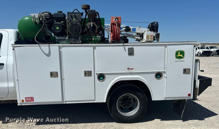 image for item EX9267 2018 Chevrolet Silverado 3500HD utility / service truck