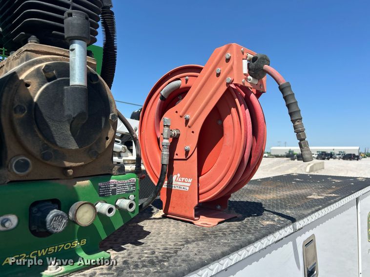 image for item EX9267 2018 Chevrolet Silverado 3500HD utility / service truck