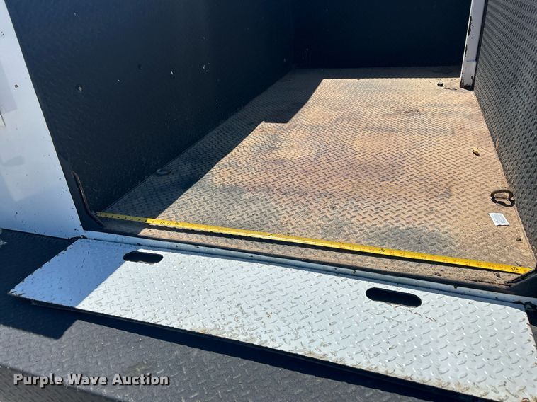 image for item EX9267 2018 Chevrolet Silverado 3500HD utility / service truck