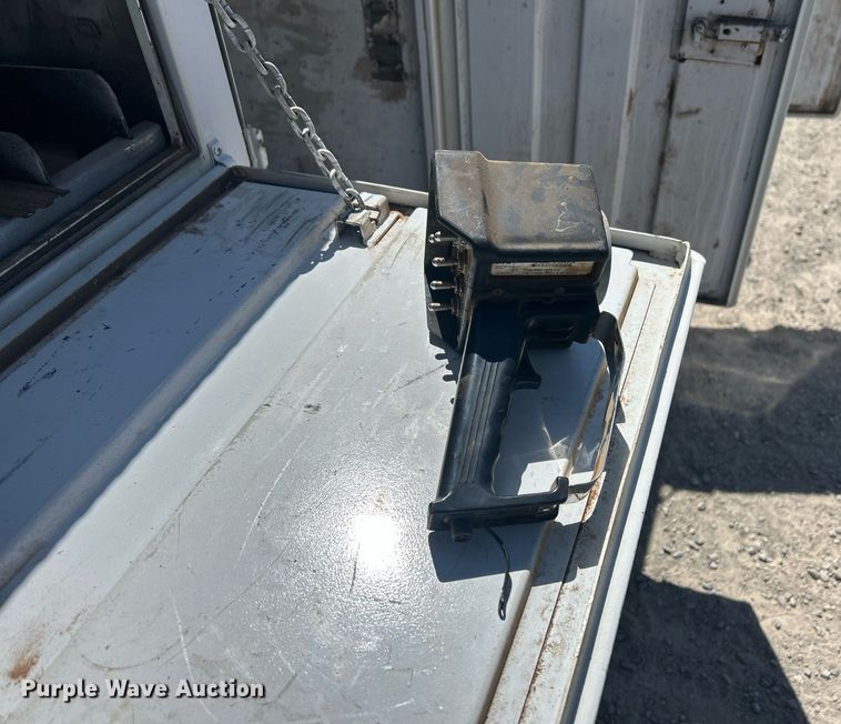 image for item EX9267 2018 Chevrolet Silverado 3500HD utility / service truck