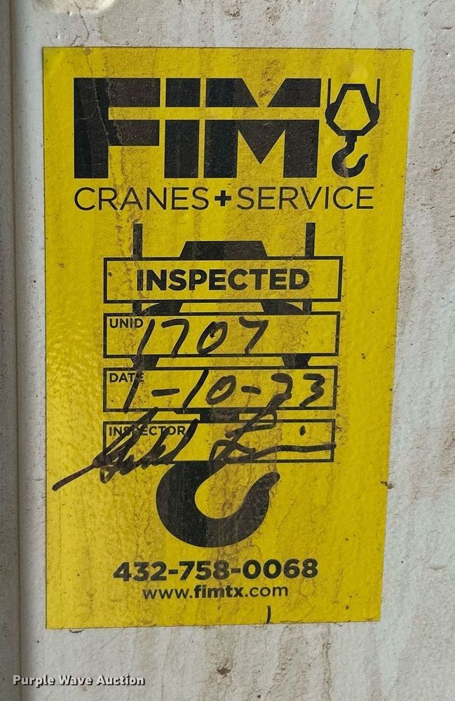 image for item EX9267 2018 Chevrolet Silverado 3500HD utility / service truck