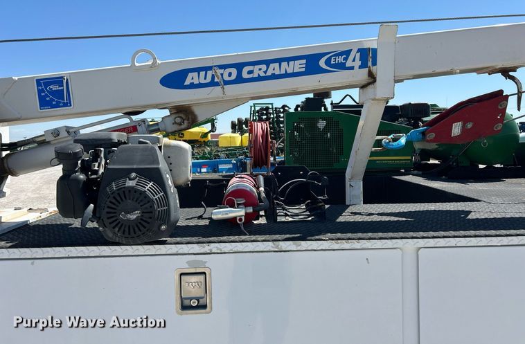 image for item EX9267 2018 Chevrolet Silverado 3500HD utility / service truck