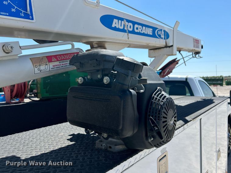 image for item EX9267 2018 Chevrolet Silverado 3500HD utility / service truck