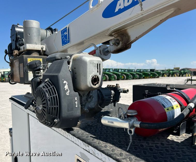 image for item EX9267 2018 Chevrolet Silverado 3500HD utility / service truck