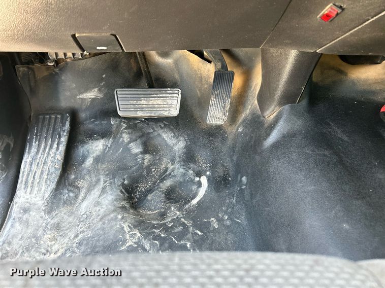 image for item EX9267 2018 Chevrolet Silverado 3500HD utility / service truck