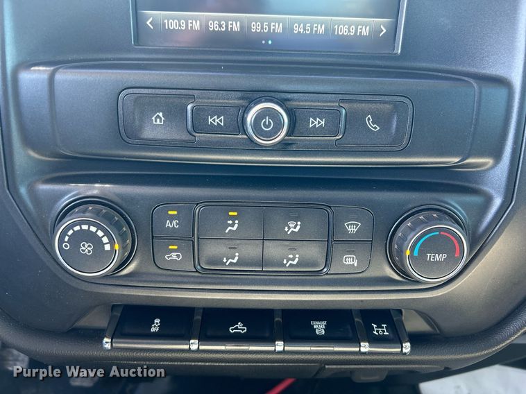 image for item EX9267 2018 Chevrolet Silverado 3500HD utility / service truck