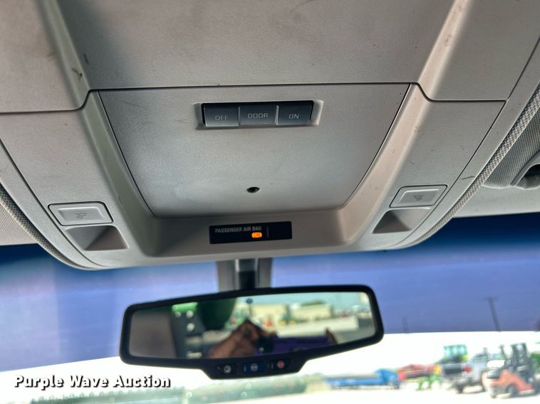 image for item EX9267 2018 Chevrolet Silverado 3500HD utility / service truck