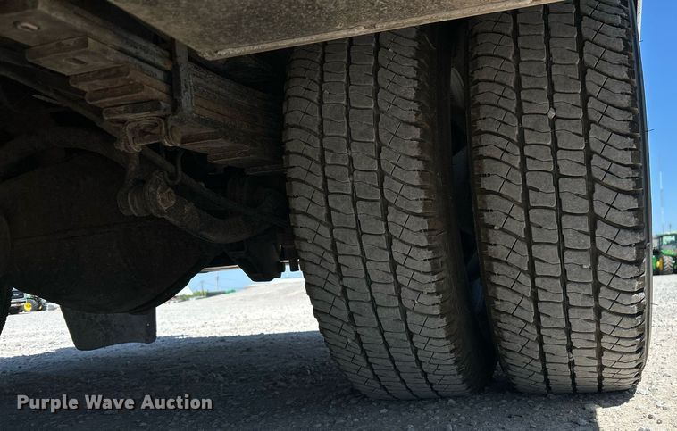 image for item EX9267 2018 Chevrolet Silverado 3500HD utility / service truck