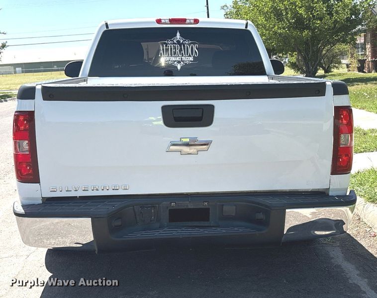 image for item EX9270 2010 Chevrolet Silverado 1500 pickup truck