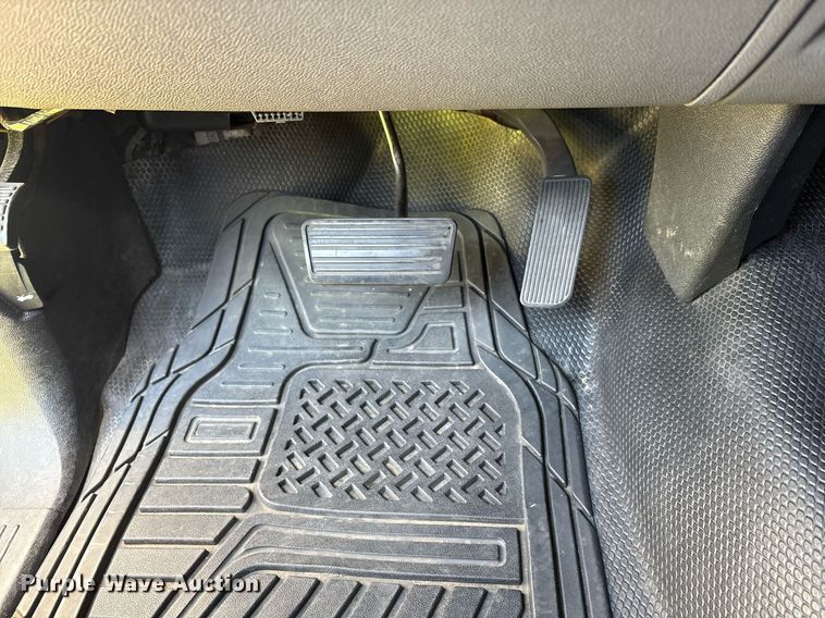 image for item EX9270 2010 Chevrolet Silverado 1500 pickup truck