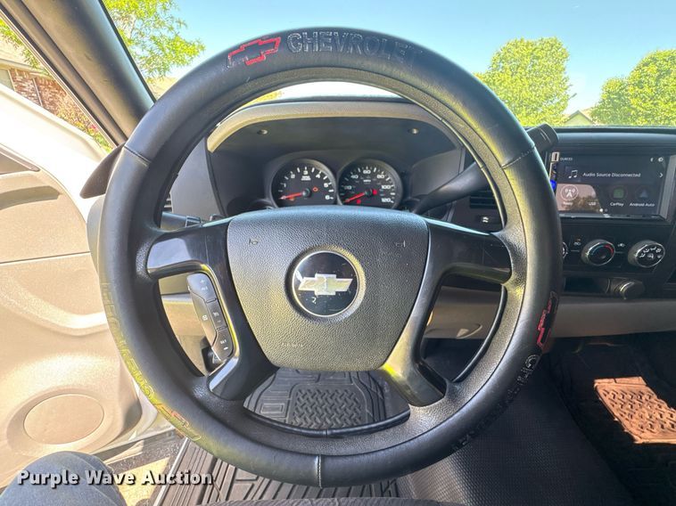 image for item EX9270 2010 Chevrolet Silverado 1500 pickup truck