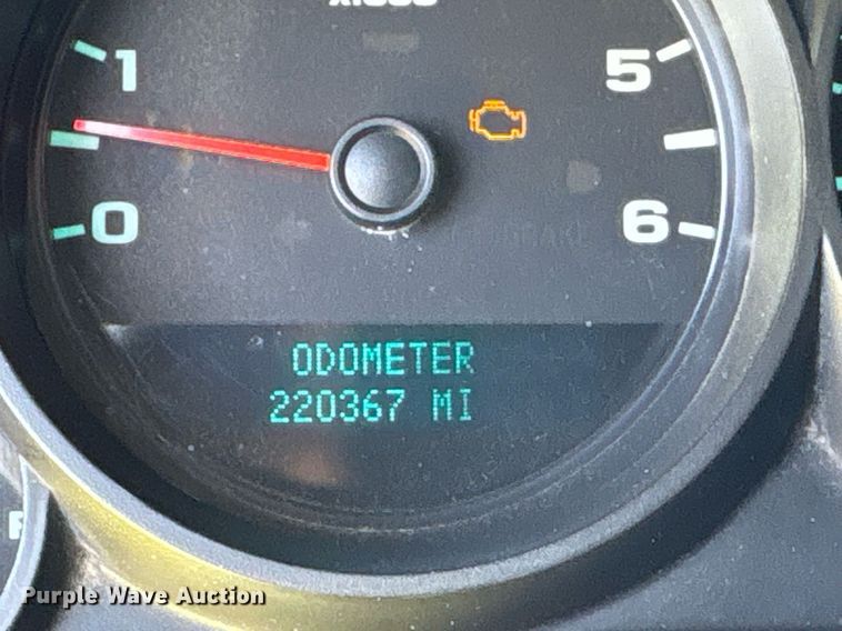 image for item EX9270 2010 Chevrolet Silverado 1500 pickup truck