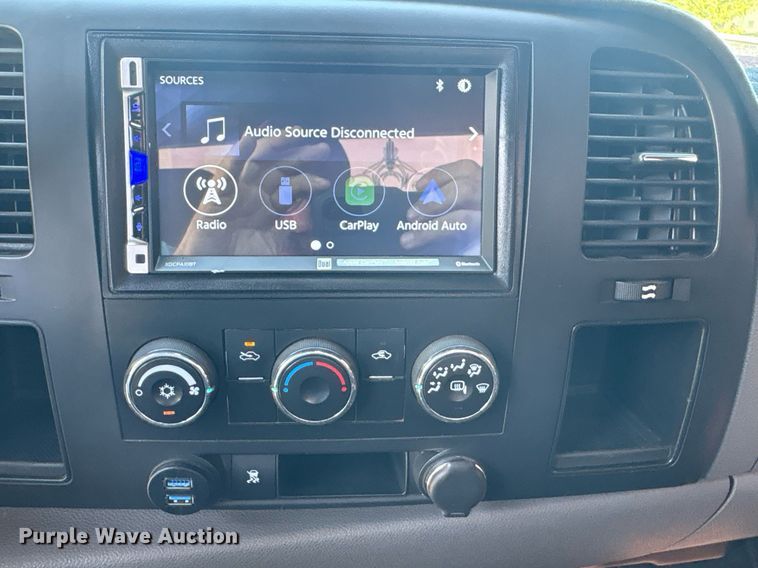 image for item EX9270 2010 Chevrolet Silverado 1500 pickup truck