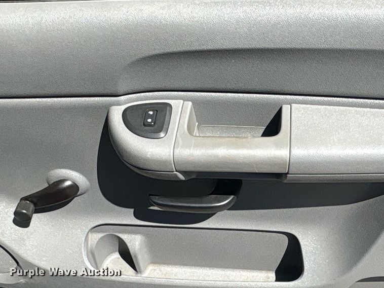 image for item EX9270 2010 Chevrolet Silverado 1500 pickup truck