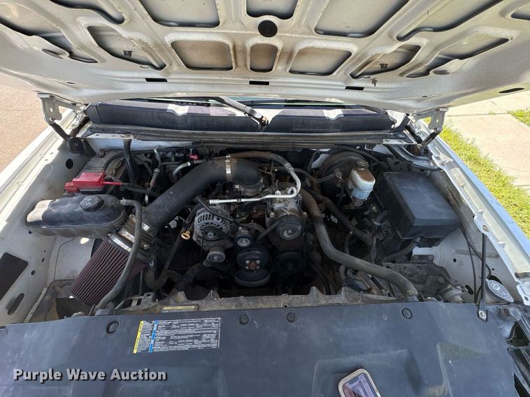 image for item EX9270 2010 Chevrolet Silverado 1500 pickup truck