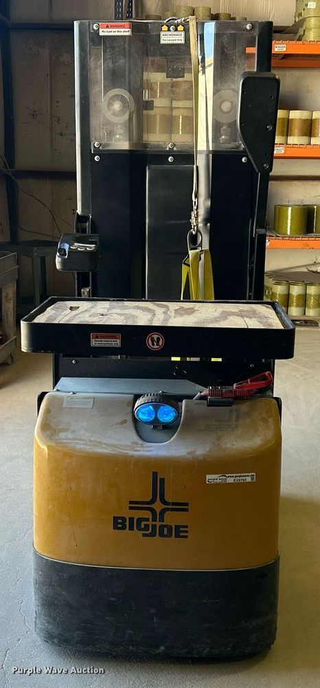 image for item EX9793 2020 Big Joe J1 order picker