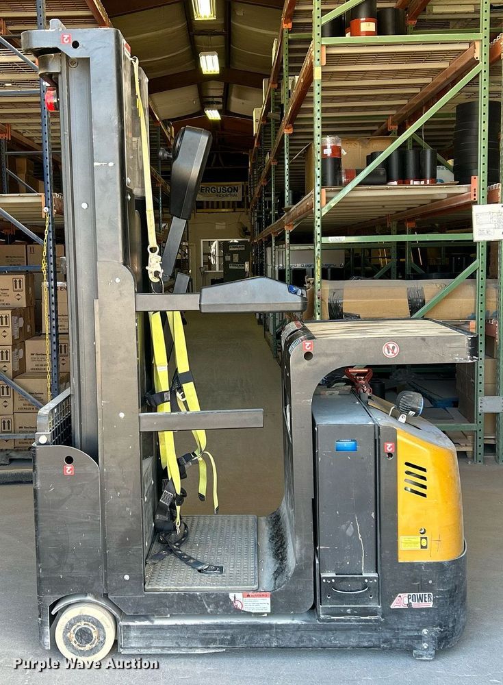 image for item EX9793 2020 Big Joe J1 order picker