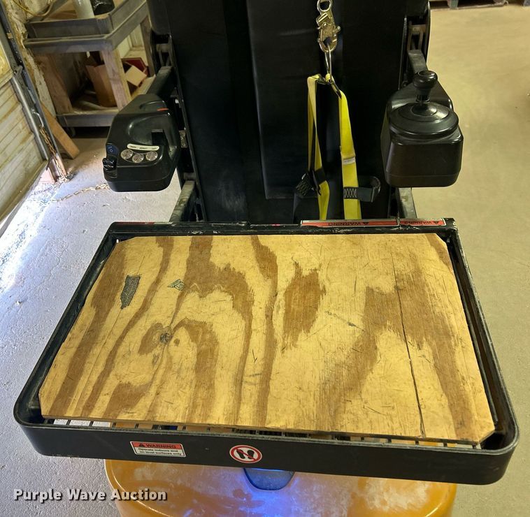 image for item EX9793 2020 Big Joe J1 order picker