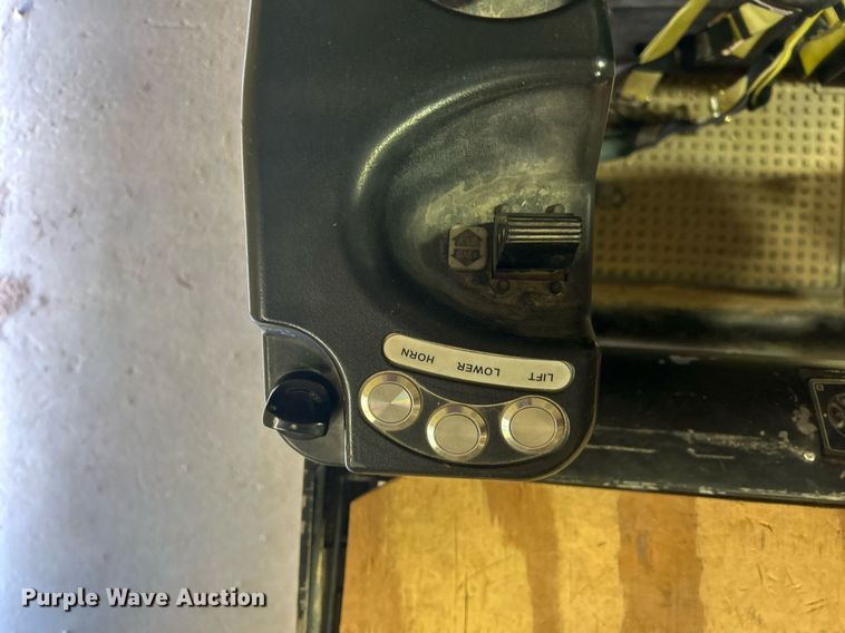 image for item EX9793 2020 Big Joe J1 order picker