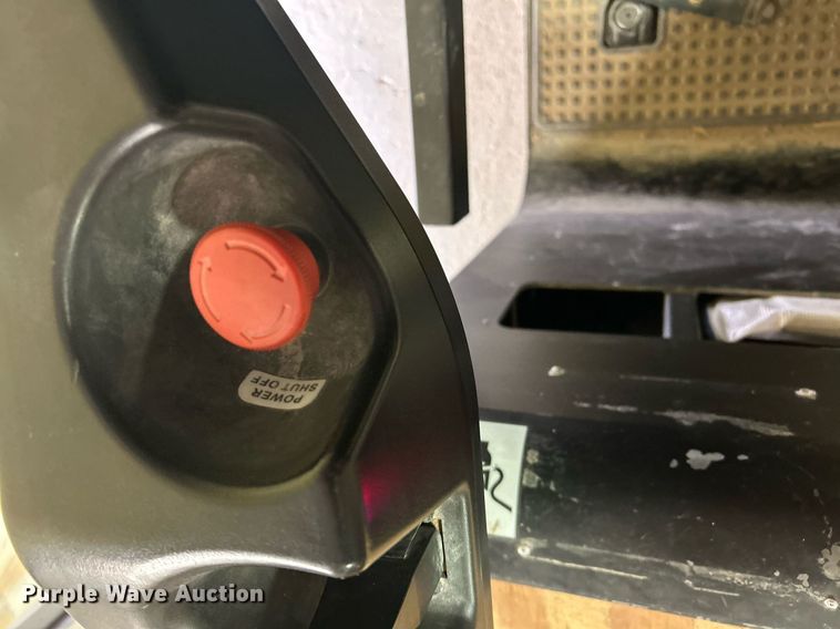 image for item EX9793 2020 Big Joe J1 order picker