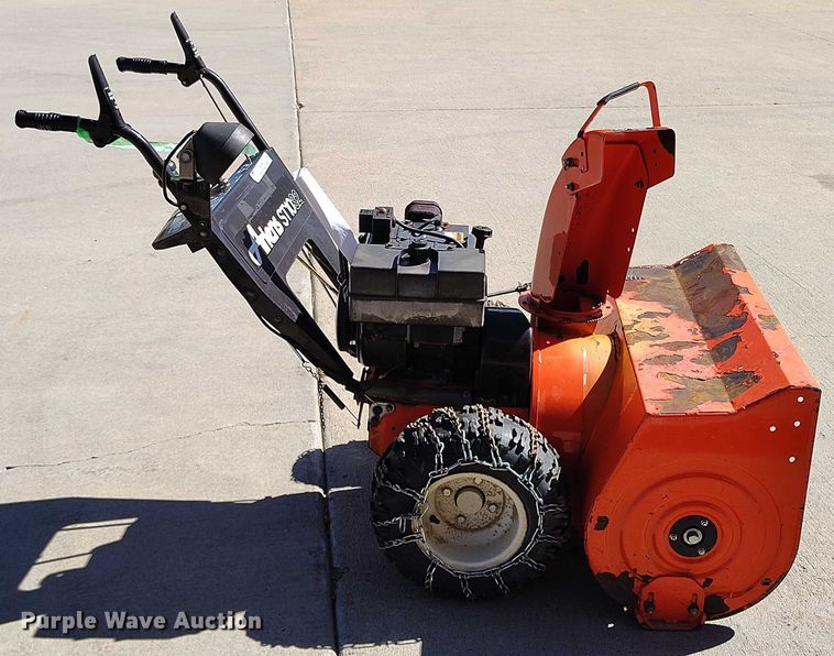image for item IP9586 Ariens ST1032 snow blower