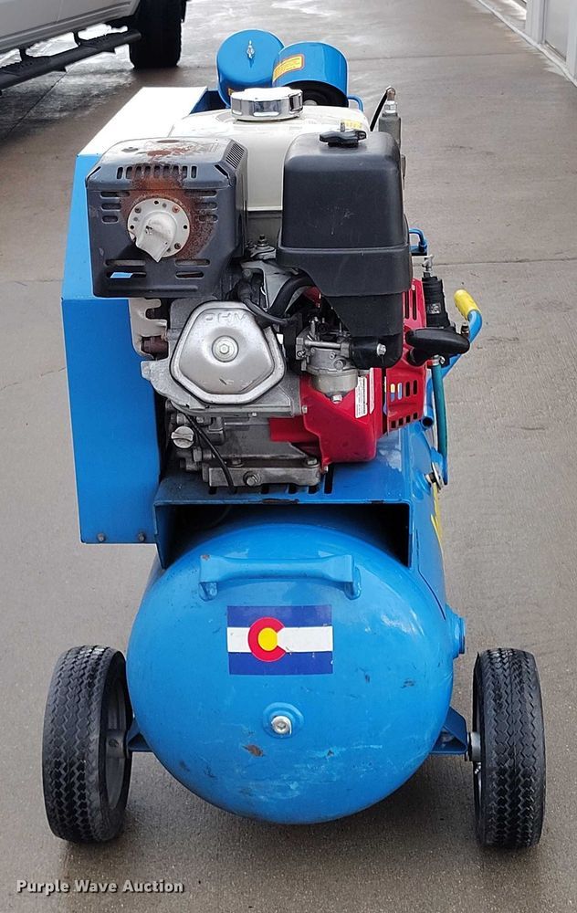 image for item IP9590 Jenny J11HGA-30T air compressor
