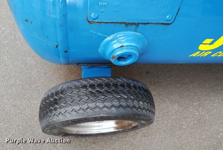 image for item IP9590 Jenny J11HGA-30T air compressor
