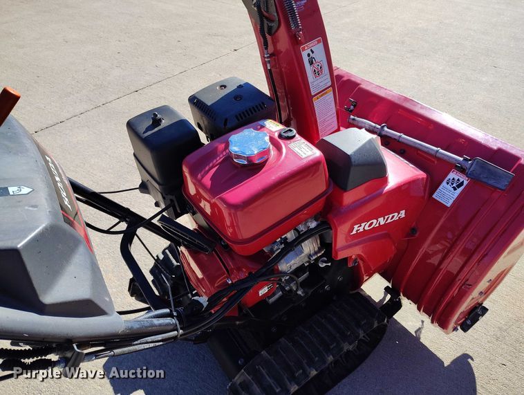 image for item IP9591 Honda HSS1332A snow blower