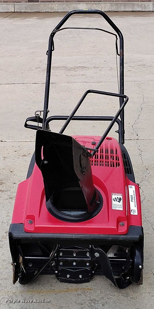 image for item IP9600 Honda HS720AMA  snow blower
