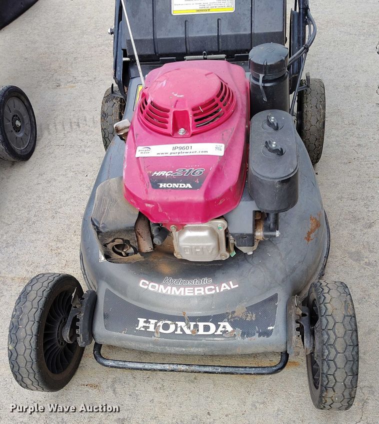 image for item IP9601 (4) Honda HRC216K3 push mowers
