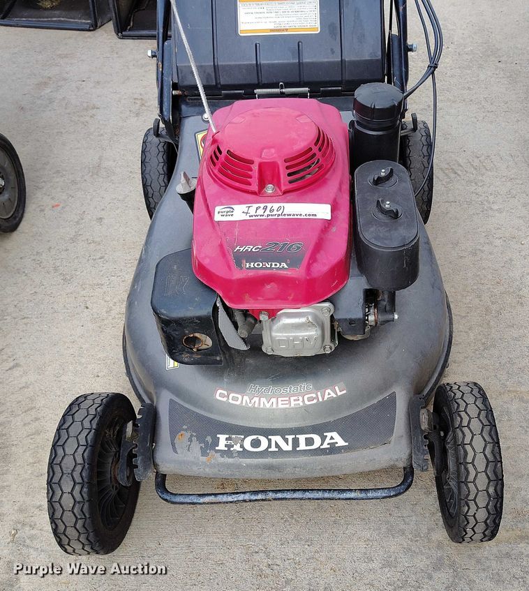 image for item IP9601 (4) Honda HRC216K3 push mowers