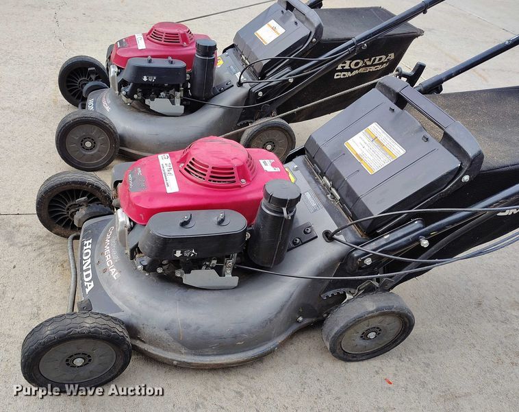 image for item IP9601 (4) Honda HRC216K3 push mowers
