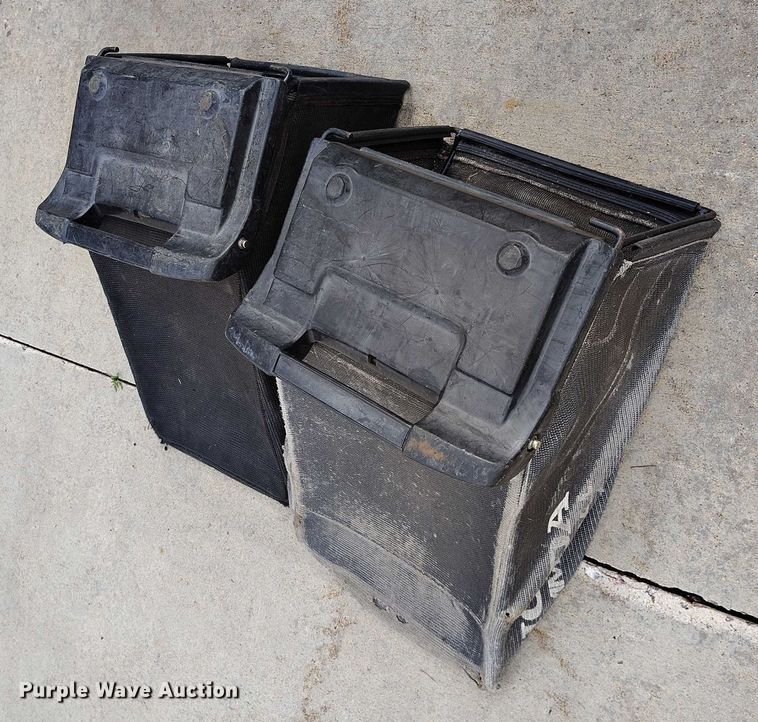 image for item IP9601 (4) Honda HRC216K3 push mowers