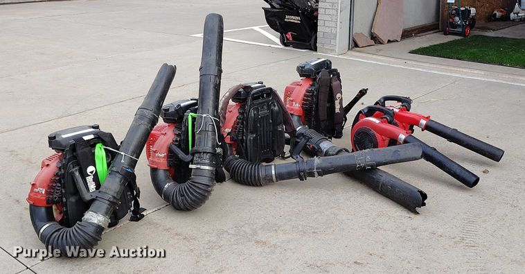 image for item IP9604 (6) RedMax leaf blowers